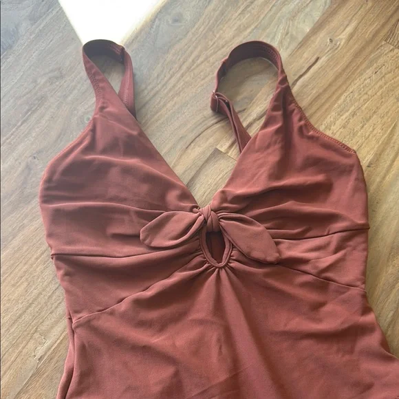 Robin Piccone Halter One-Piece Swimsuit - Picture 3 of 4